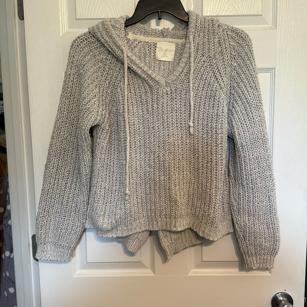 Ultra Flirt Hooded Knot Sweater, size XL